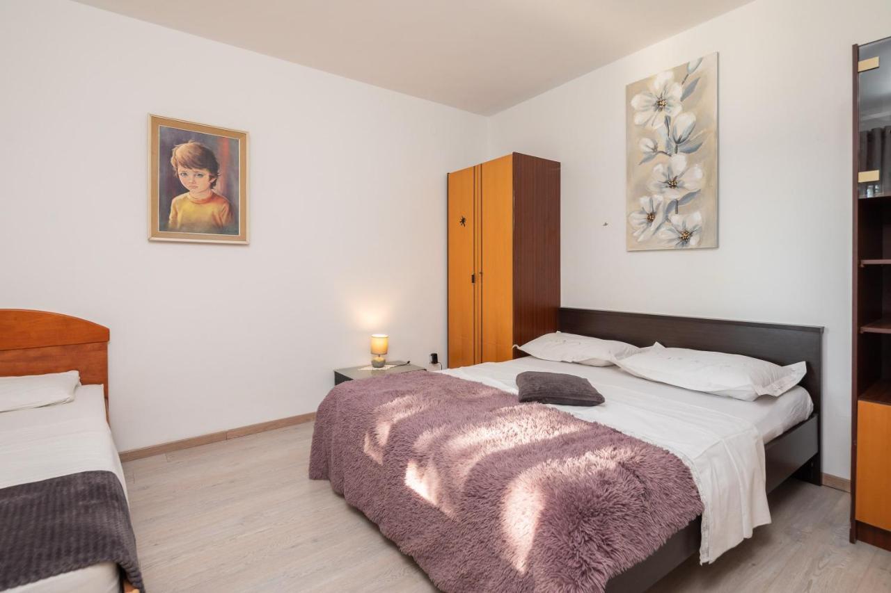Villa Marko Stanici Buitenkant foto